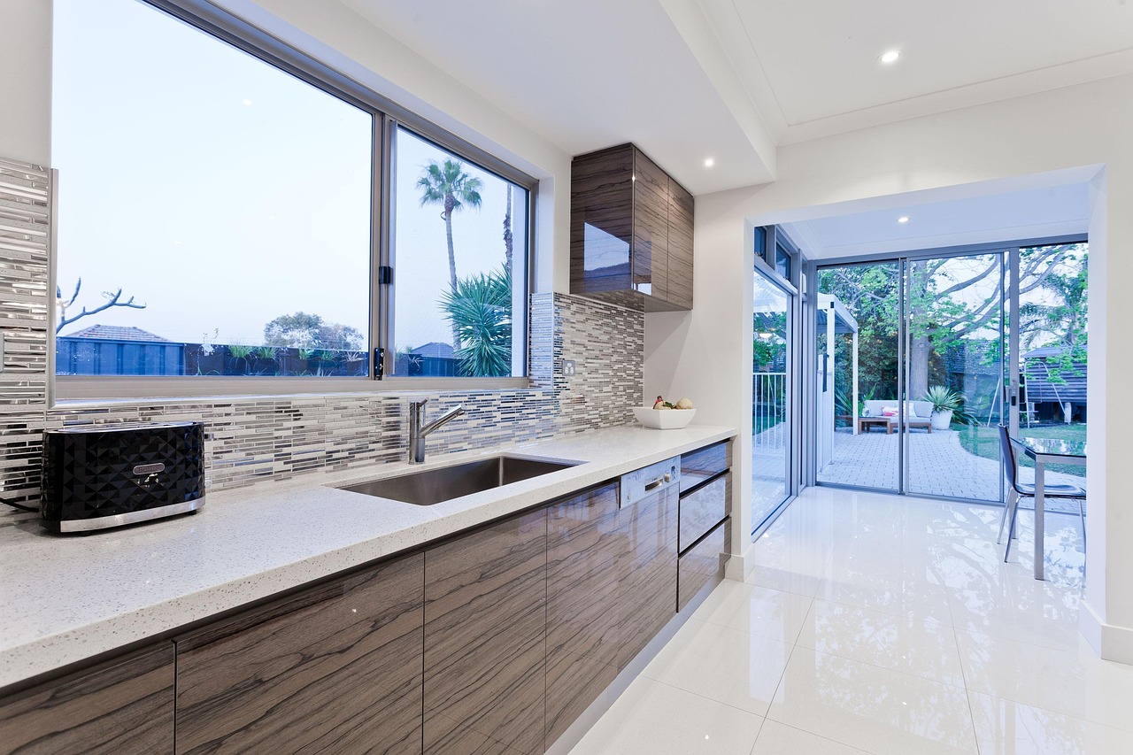 Cabinets, Countertops, Flooring - Countertop provider